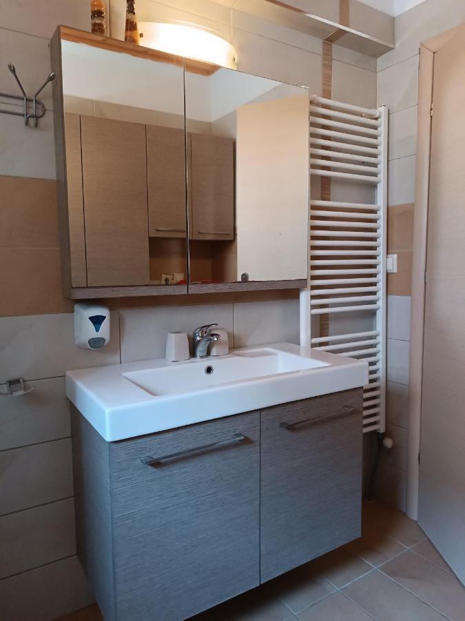 Niki Apartments Sea View Attic Platamonas Exterior photo