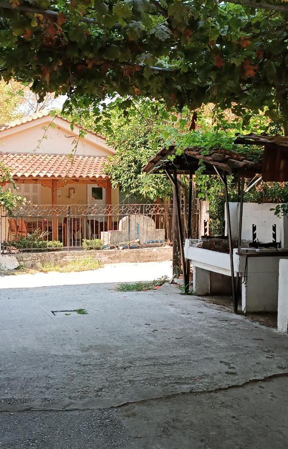 Niki Apartments Sea View Attic Platamonas Exterior photo