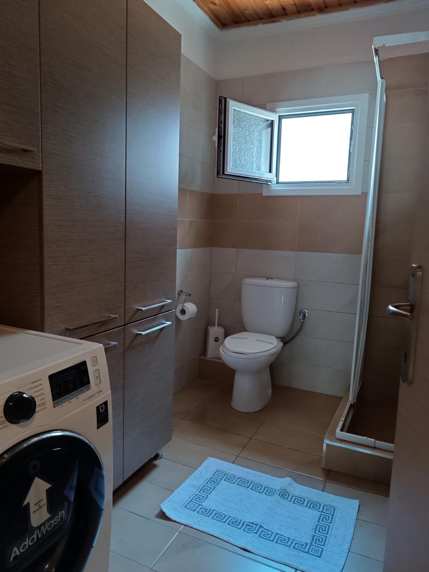 Niki Apartments Sea View Attic Platamonas Exterior photo